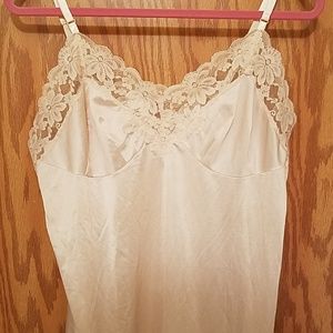 Vintage cream nylon slip
